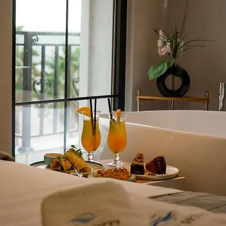 Saly Hotel *