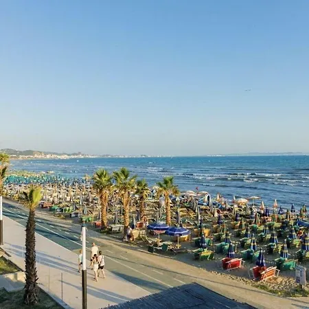 Saly * Durrës