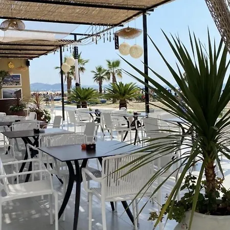Hotel Saly